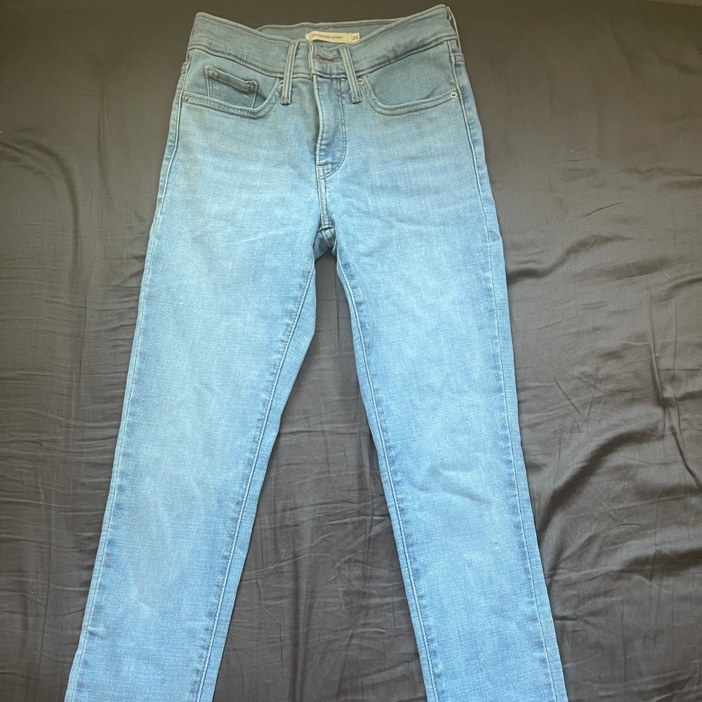 311 shaping skinny Levi jeans